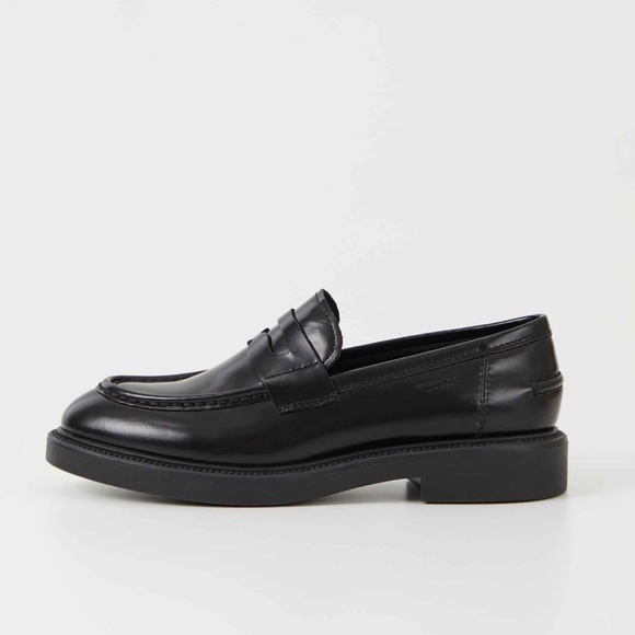 VAGABOND ALEX W LOAFER - POLISHED BLACK 38 with box - Picture 3 of 14